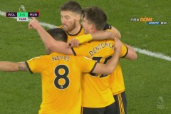 欧冠曼城内战：德布劳内神勇进球，焦点之战即将爆发